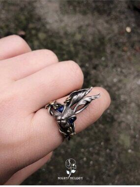 Fantasy Fairy Tale Blue Eyes Bunny Ring